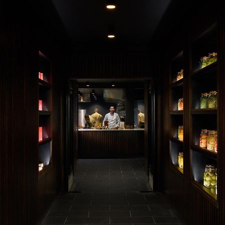 Castlemartyr Resort Hotel Εξωτερικό φωτογραφία The open kitchen at the restaurant