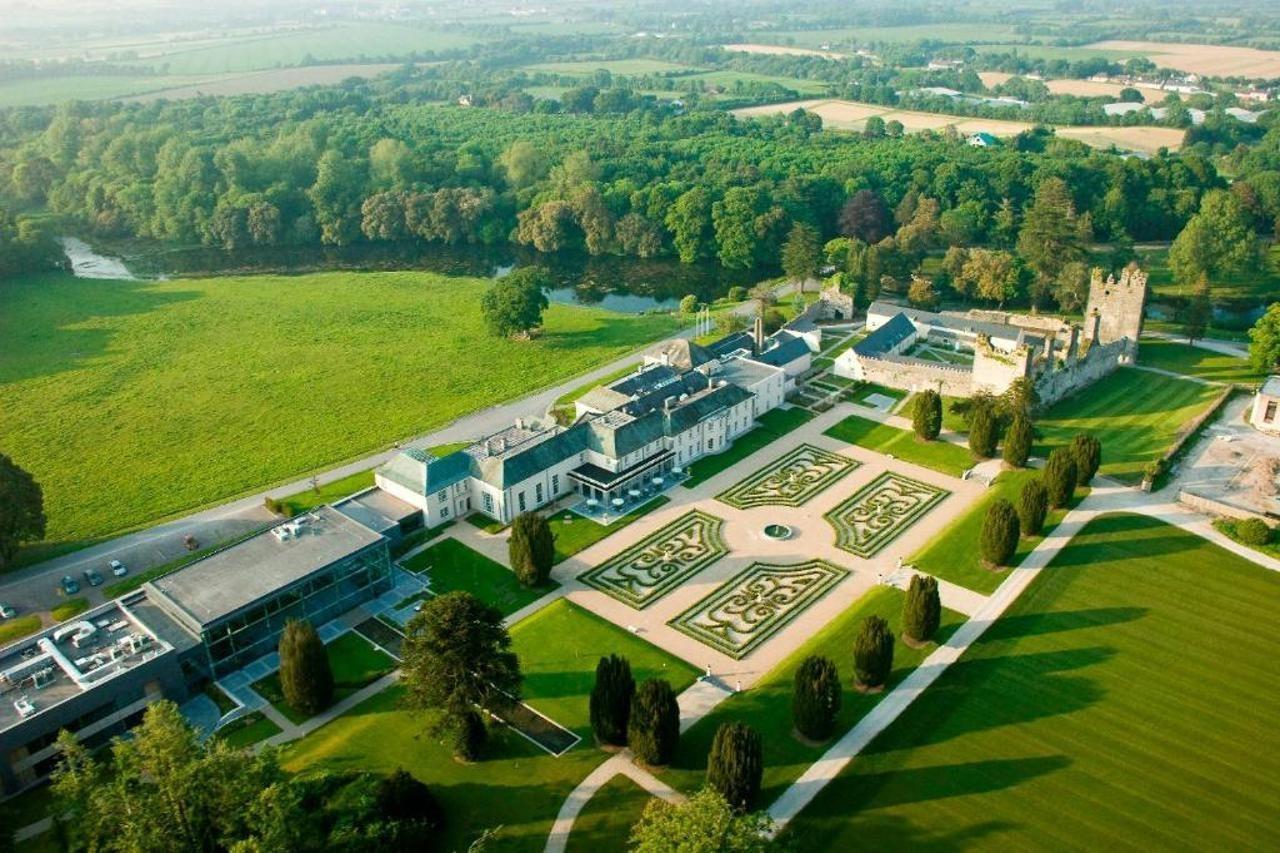 Castlemartyr Resort Hotel Εξωτερικό φωτογραφία Aerial view of the Château de Chaumont