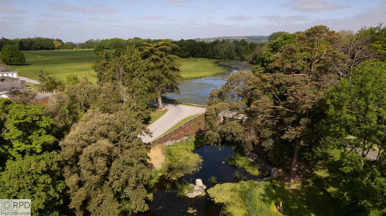 Castlemartyr Resort Hotel Εξωτερικό φωτογραφία The River Wye at the entrance to the estate
